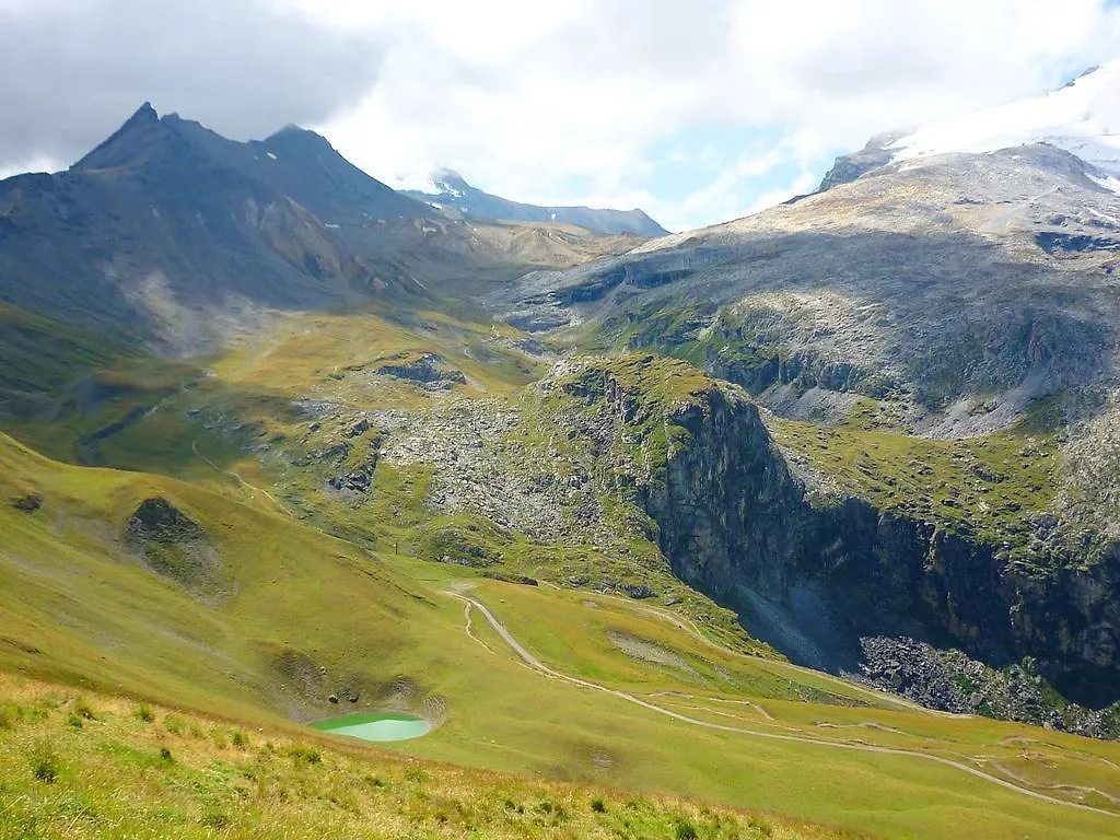 Appart hôtel Résidence Odalys Le Hameau du Borsat Tignes